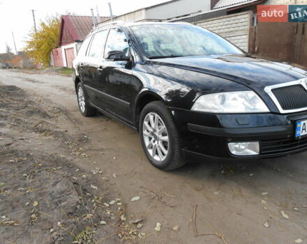 Черный Шкода Октавия, объемом двигателя 1.6 л и пробегом 233 тыс. км за 7600 $, фото 7 на Automoto.ua