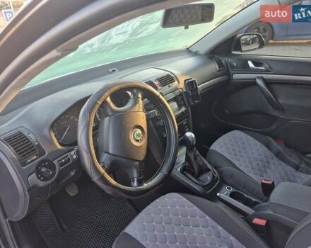 Чорний Шкода Октавія, об'ємом двигуна 1.97 л та пробігом 272 тис. км за 6500 $, фото 10 на Automoto.ua