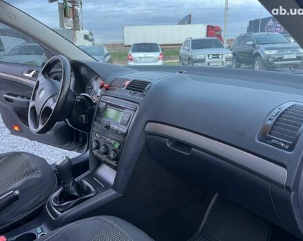 Чорний Шкода Октавія, об'ємом двигуна 2 л та пробігом 307 тис. км за 6990 $, фото 37 на Automoto.ua
