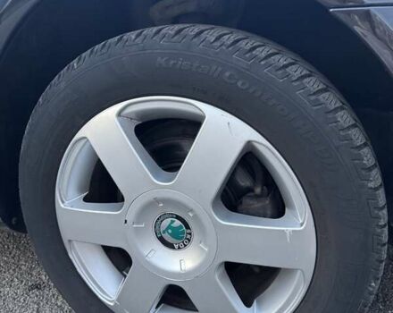 Чорний Шкода Октавія, об'ємом двигуна 1.6 л та пробігом 239 тис. км за 7800 $, фото 21 на Automoto.ua