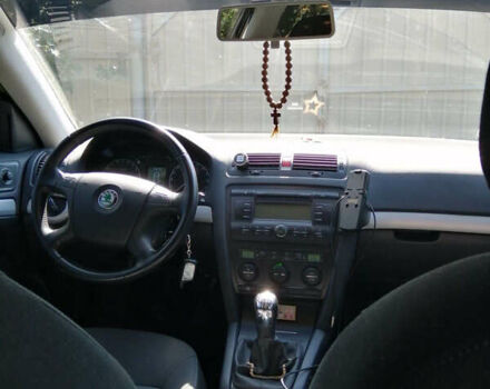 Черный Шкода Октавия, объемом двигателя 1.6 л и пробегом 173 тыс. км за 7500 $, фото 6 на Automoto.ua