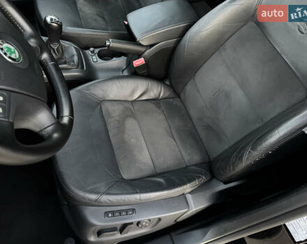 Чорний Шкода Октавія, об'ємом двигуна 1.8 л та пробігом 212 тис. км за 7750 $, фото 43 на Automoto.ua