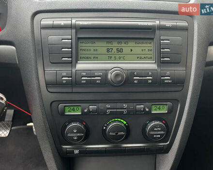 Чорний Шкода Октавія, об'ємом двигуна 1.8 л та пробігом 149 тис. км за 7399 $, фото 59 на Automoto.ua