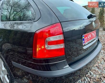 Чорний Шкода Октавія, об'ємом двигуна 1.8 л та пробігом 182 тис. км за 5999 $, фото 127 на Automoto.ua