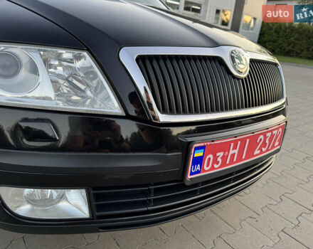Чорний Шкода Октавія, об'ємом двигуна 1.8 л та пробігом 212 тис. км за 7750 $, фото 23 на Automoto.ua