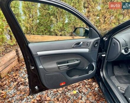 Черный Шкода Октавия, объемом двигателя 1.6 л и пробегом 198 тыс. км за 6700 $, фото 74 на Automoto.ua