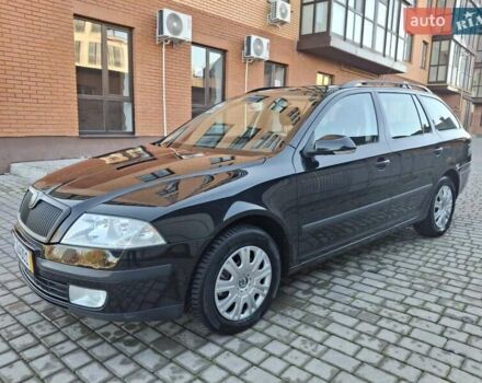 Черный Шкода Октавия, объемом двигателя 1.8 л и пробегом 262 тыс. км за 6300 $, фото 4 на Automoto.ua