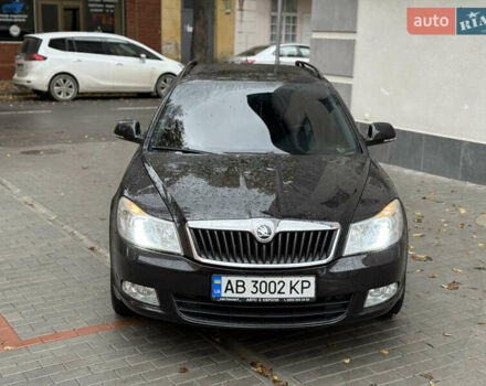 Черный Шкода Октавия, объемом двигателя 1.6 л и пробегом 228 тыс. км за 7400 $, фото 3 на Automoto.ua