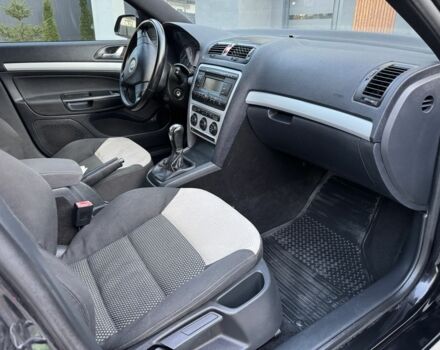 Черный Шкода Октавия, объемом двигателя 2 л и пробегом 280 тыс. км за 7000 $, фото 20 на Automoto.ua