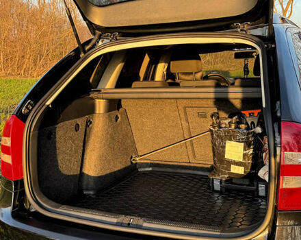 Шкода Октавия 2008 в Пятихатках на Automoto.ua Черный Шкода Октавия, объемом двигателя 1.8 л и пробегом 220 тыс. км за 7400 $, фото 6 на Automoto.ua