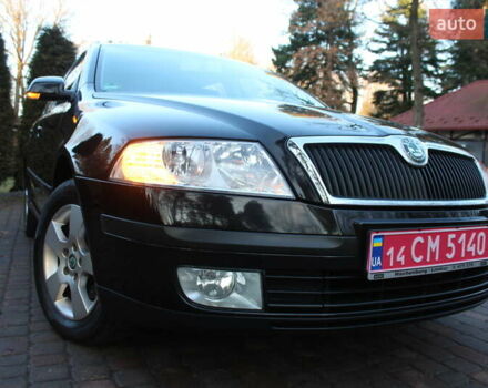 Черный Шкода Октавия, объемом двигателя 1.6 л и пробегом 215 тыс. км за 6390 $, фото 15 на Automoto.ua