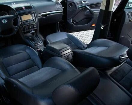 Черный Шкода Октавия, объемом двигателя 0 л и пробегом 235 тыс. км за 1260 $, фото 2 на Automoto.ua