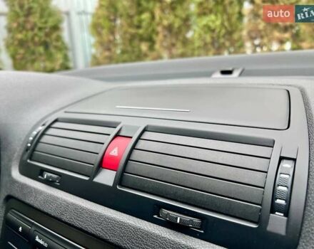 Черный Шкода Октавия, объемом двигателя 1.6 л и пробегом 198 тыс. км за 6700 $, фото 121 на Automoto.ua