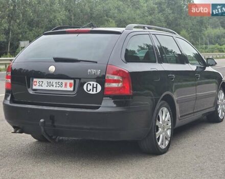 Черный Шкода Октавия, объемом двигателя 2 л и пробегом 245 тыс. км за 9199 $, фото 8 на Automoto.ua