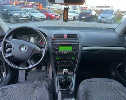 Чорний Шкода Октавія, об'ємом двигуна 2 л та пробігом 307 тис. км за 6990 $, фото 35 на Automoto.ua