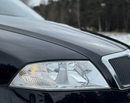 Черный Шкода Октавия, объемом двигателя 1.8 л и пробегом 150 тыс. км за 5900 $, фото 3 на Automoto.ua