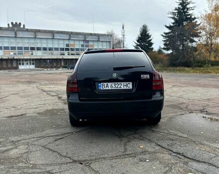 Черный Шкода Октавия, объемом двигателя 2 л и пробегом 270 тыс. км за 6200 $, фото 4 на Automoto.ua