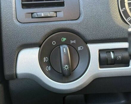 Черный Шкода Октавия, объемом двигателя 2 л и пробегом 254 тыс. км за 2200 $, фото 7 на Automoto.ua