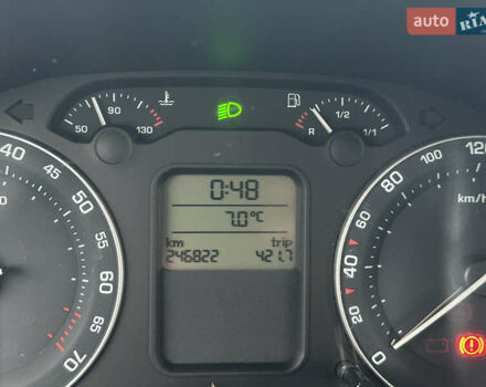 Черный Шкода Октавия, объемом двигателя 1.6 л и пробегом 246 тыс. км за 5500 $, фото 29 на Automoto.ua