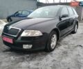 Черный Шкода Октавия, объемом двигателя 1.6 л и пробегом 230 тыс. км за 6300 $, фото 1 на Automoto.ua