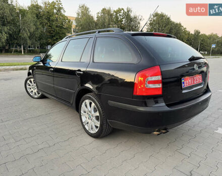 Чорний Шкода Октавія, об'ємом двигуна 1.8 л та пробігом 212 тис. км за 7750 $, фото 8 на Automoto.ua