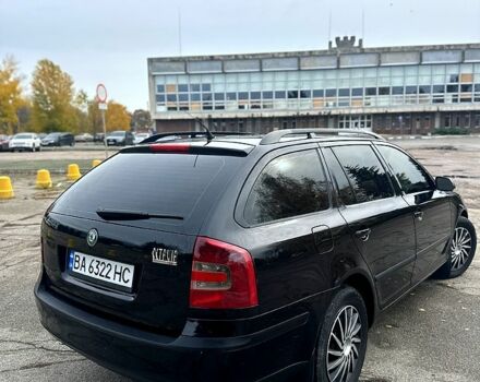 Черный Шкода Октавия, объемом двигателя 2 л и пробегом 270 тыс. км за 6200 $, фото 3 на Automoto.ua