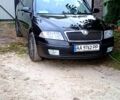 Черный Шкода Октавия, объемом двигателя 1.6 л и пробегом 139 тыс. км за 5800 $, фото 1 на Automoto.ua
