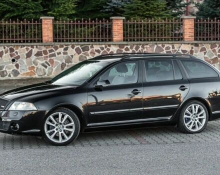 Черный Шкода Октавия, объемом двигателя 2 л и пробегом 197 тыс. км за 1700 $, фото 2 на Automoto.ua