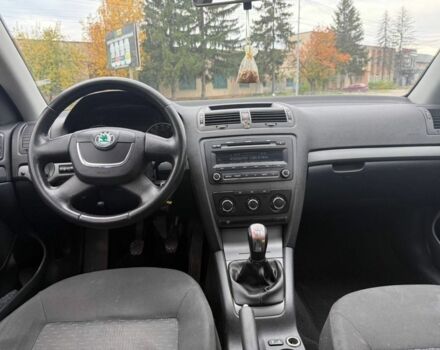 Шкода Октавия 2008 в Виноградове на Automoto.ua Черный Шкода Октавия, объемом двигателя 1.9 л и пробегом 357 тыс. км за 6700 $, фото 5 на Automoto.ua