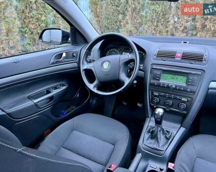 Чорний Шкода Октавія, об'ємом двигуна 1.8 л та пробігом 182 тис. км за 5999 $, фото 115 на Automoto.ua