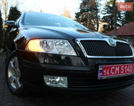 Черный Шкода Октавия, объемом двигателя 1.6 л и пробегом 215 тыс. км за 6390 $, фото 14 на Automoto.ua