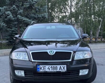 Черный Шкода Октавия, объемом двигателя 1.6 л и пробегом 209 тыс. км за 6400 $, фото 3 на Automoto.ua