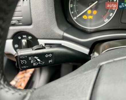 Черный Шкода Октавия, объемом двигателя 1.6 л и пробегом 198 тыс. км за 6700 $, фото 87 на Automoto.ua