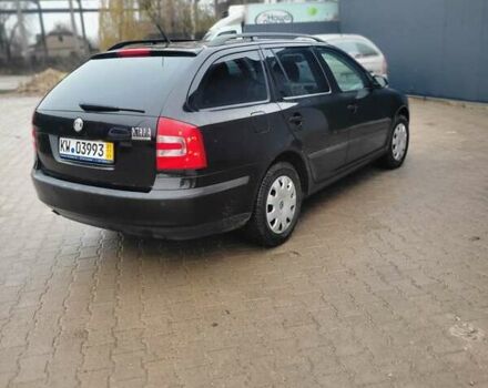 Черный Шкода Октавия, объемом двигателя 1.6 л и пробегом 217 тыс. км за 5900 $, фото 4 на Automoto.ua