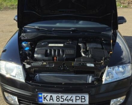 Черный Шкода Октавия, объемом двигателя 1.6 л и пробегом 252 тыс. км за 6200 $, фото 11 на Automoto.ua