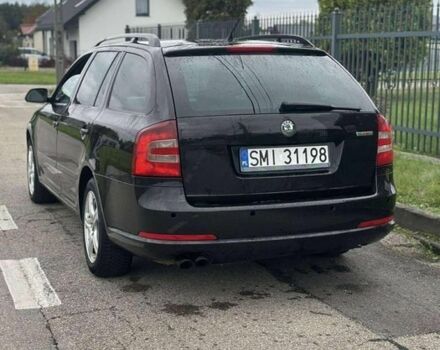 Чорний Шкода Октавія, об'ємом двигуна 2 л та пробігом 214 тис. км за 2100 $, фото 4 на Automoto.ua