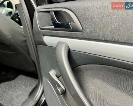 Черный Шкода Октавия, объемом двигателя 1.6 л и пробегом 198 тыс. км за 6700 $, фото 96 на Automoto.ua