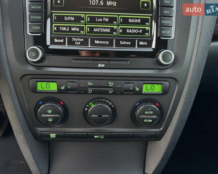 Чорний Шкода Октавія, об'ємом двигуна 1.8 л та пробігом 212 тис. км за 7750 $, фото 38 на Automoto.ua