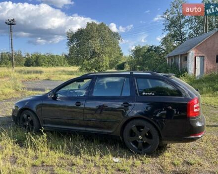 Черный Шкода Октавия, объемом двигателя 1.8 л и пробегом 202 тыс. км за 6550 $, фото 1 на Automoto.ua