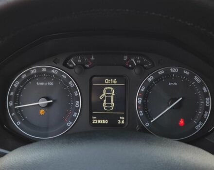 Черный Шкода Октавия, объемом двигателя 1.6 л и пробегом 239 тыс. км за 6955 $, фото 16 на Automoto.ua