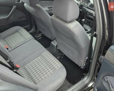 Чорний Шкода Октавія, об'ємом двигуна 1.6 л та пробігом 197 тис. км за 5900 $, фото 26 на Automoto.ua