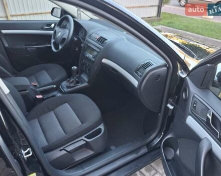 Чорний Шкода Октавія, об'ємом двигуна 1.8 л та пробігом 261 тис. км за 6800 $, фото 12 на Automoto.ua