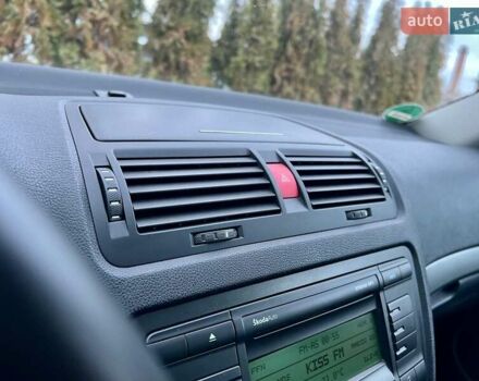 Чорний Шкода Октавія, об'ємом двигуна 1.8 л та пробігом 182 тис. км за 5999 $, фото 97 на Automoto.ua