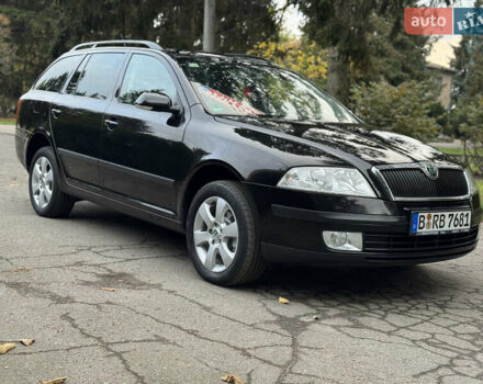 Черный Шкода Октавия, объемом двигателя 1.6 л и пробегом 187 тыс. км за 6600 $, фото 3 на Automoto.ua