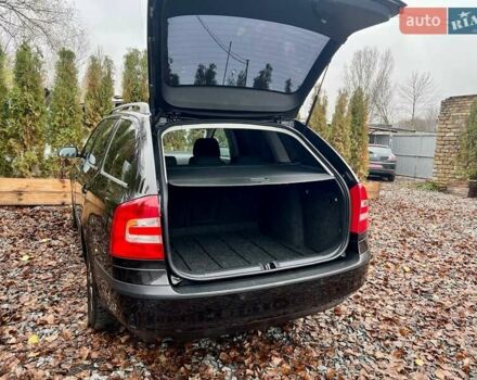 Черный Шкода Октавия, объемом двигателя 1.6 л и пробегом 198 тыс. км за 6700 $, фото 143 на Automoto.ua