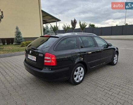 Черный Шкода Октавия, объемом двигателя 1.8 л и пробегом 202 тыс. км за 5750 $, фото 12 на Automoto.ua