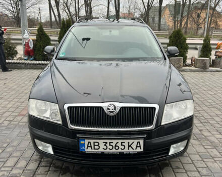Черный Шкода Октавия, объемом двигателя 1.6 л и пробегом 242 тыс. км за 5500 $, фото 5 на Automoto.ua
