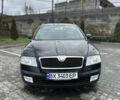 Черный Шкода Октавия, объемом двигателя 1.8 л и пробегом 233 тыс. км за 5600 $, фото 1 на Automoto.ua