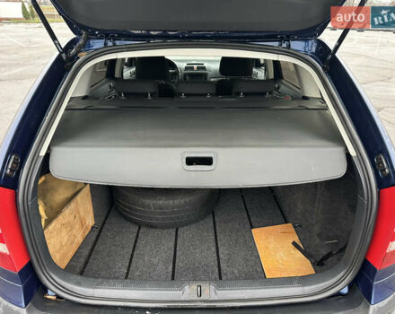 Черный Шкода Октавия, объемом двигателя 1.6 л и пробегом 246 тыс. км за 5500 $, фото 16 на Automoto.ua