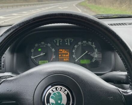 Чорний Шкода Октавія, об'ємом двигуна 1.6 л та пробігом 223 тис. км за 6300 $, фото 6 на Automoto.ua